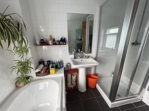 Photo 17- click for photo gallery